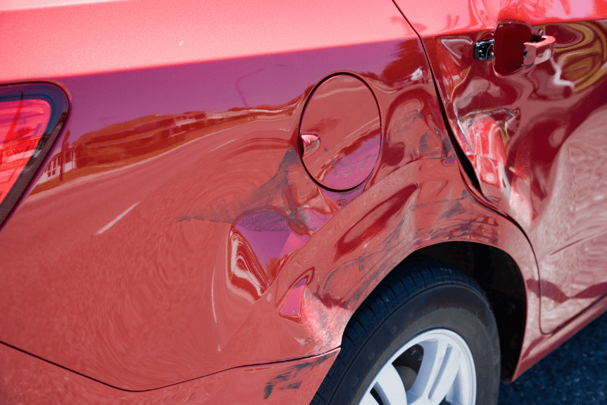 Metody opravy promáčklin na autech: porovnání a výhody